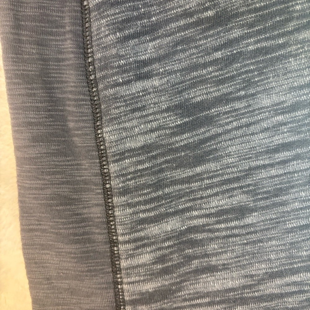 Rock & Republic Men’s Tee Medium Charcoal Gray Short Sleeves Henley Cotton/Poly - Picture 7 of 10